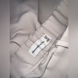 Abercrombie & Fitch - Women’s Tailored Split Hem Pants